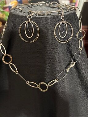 Premier Silver Tone Linked Oval & Rope Hoop Necklace with Earrings
